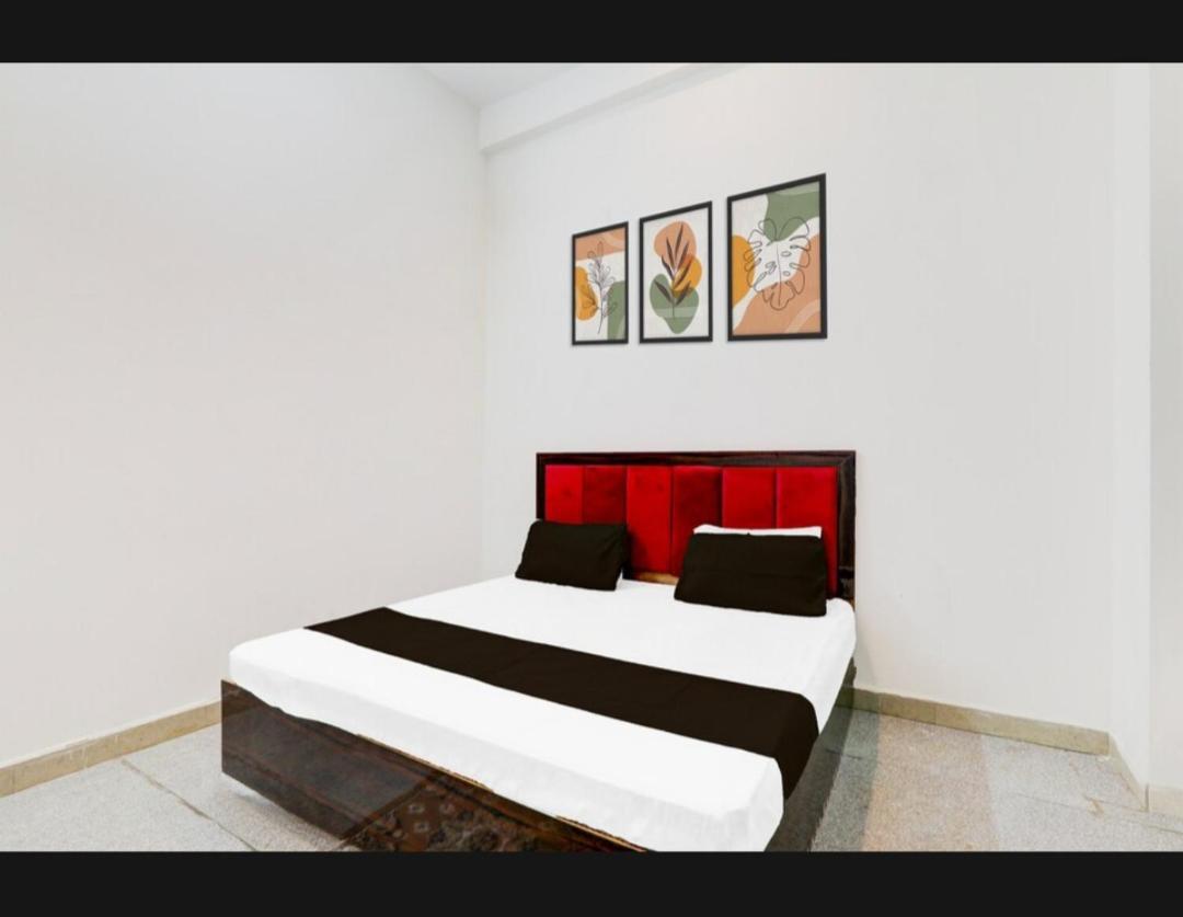 Hotel Basera Inn Raebareli ภายนอก รูปภาพ
